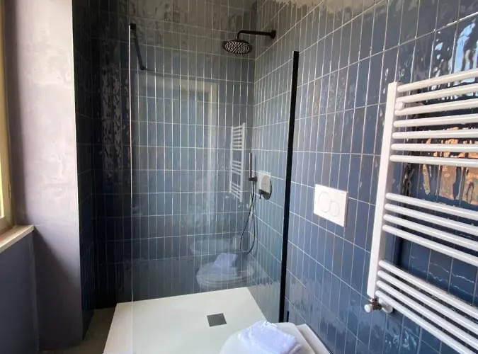 La Casa Di Alan بيت ضيافة 3*